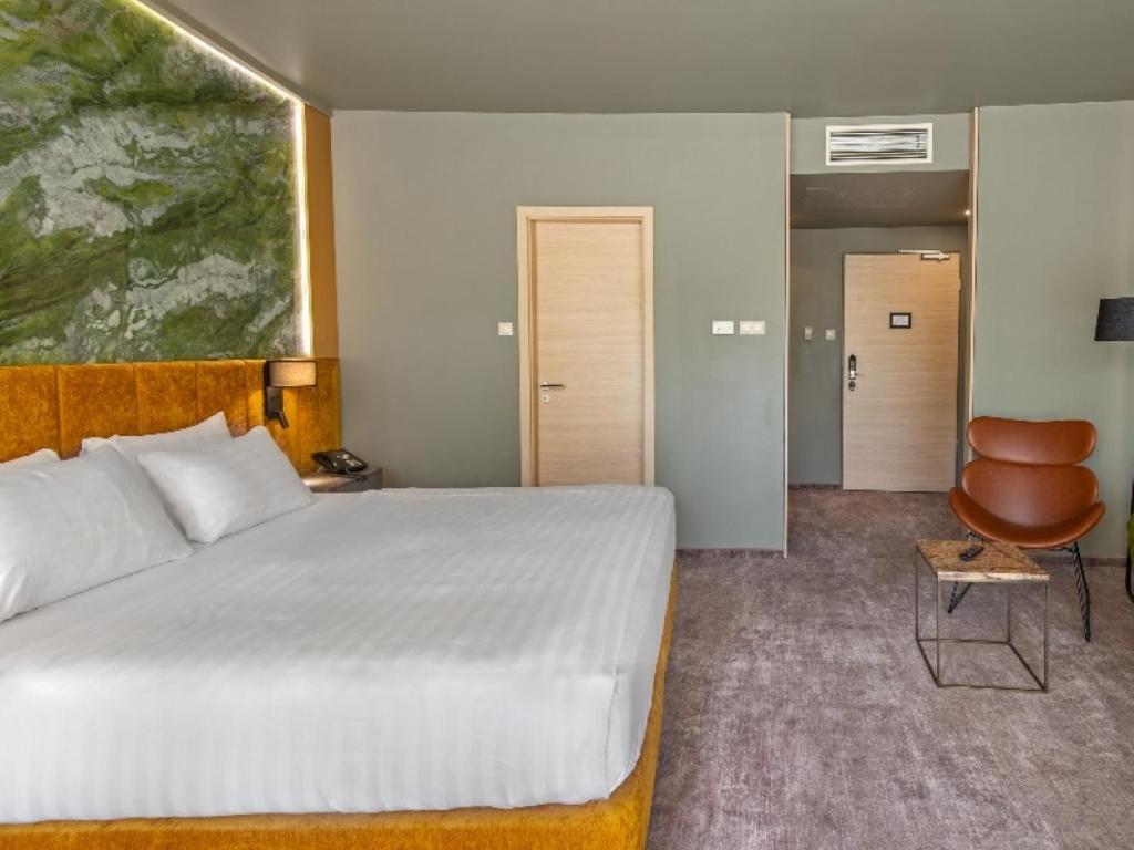 Hotel Azur Premium Siofok Ngoại thất bức ảnh