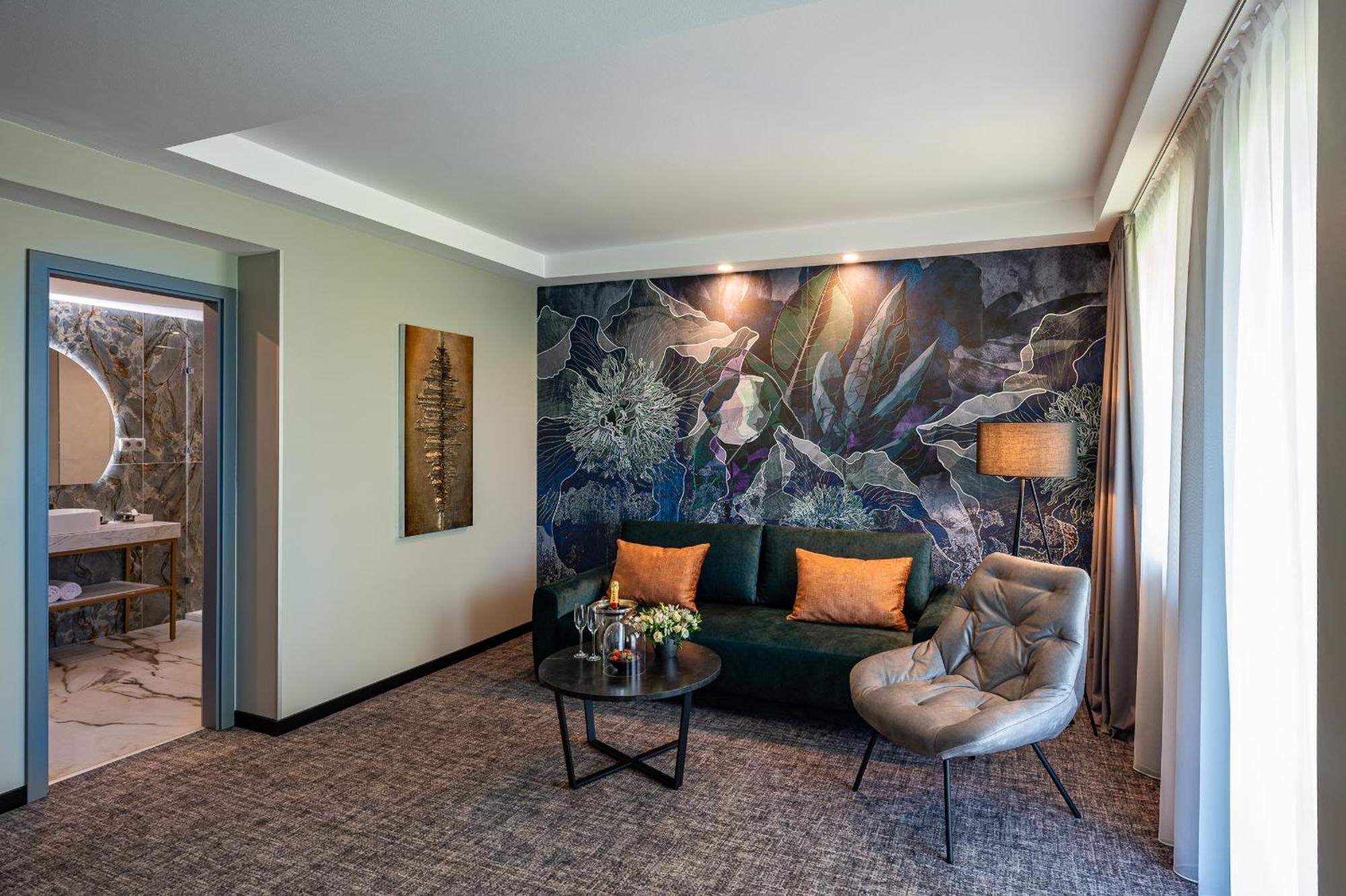 Hotel Azur Premium Siofok Ngoại thất bức ảnh